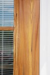 Closeup of the grain on the right side of the door