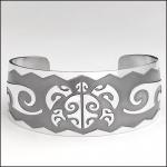 /shop/Northwest-Coast-Native-American-Indian-Jewelry/Bracelets/p/Big-Head-Honu-Bracelet-sku-17003.htm