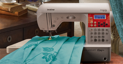 Brother Sewing Machine - Laura Ashley - Innov-is NX-800