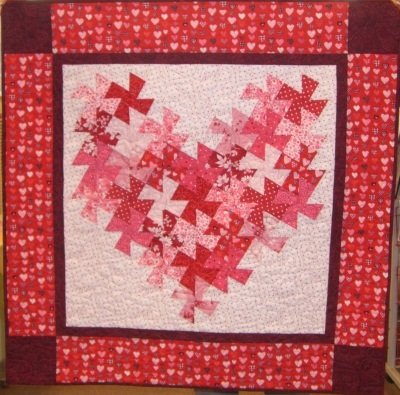 CHARM PACK PINWHEEL QUILT PATTERN Quilts & Patterns