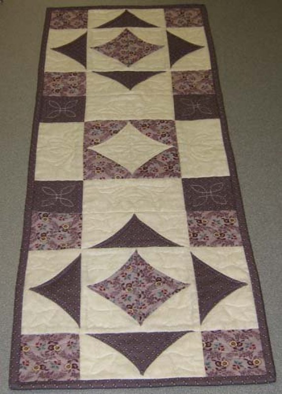 Five Minute Quilt Block Table Runner 10 2 pm