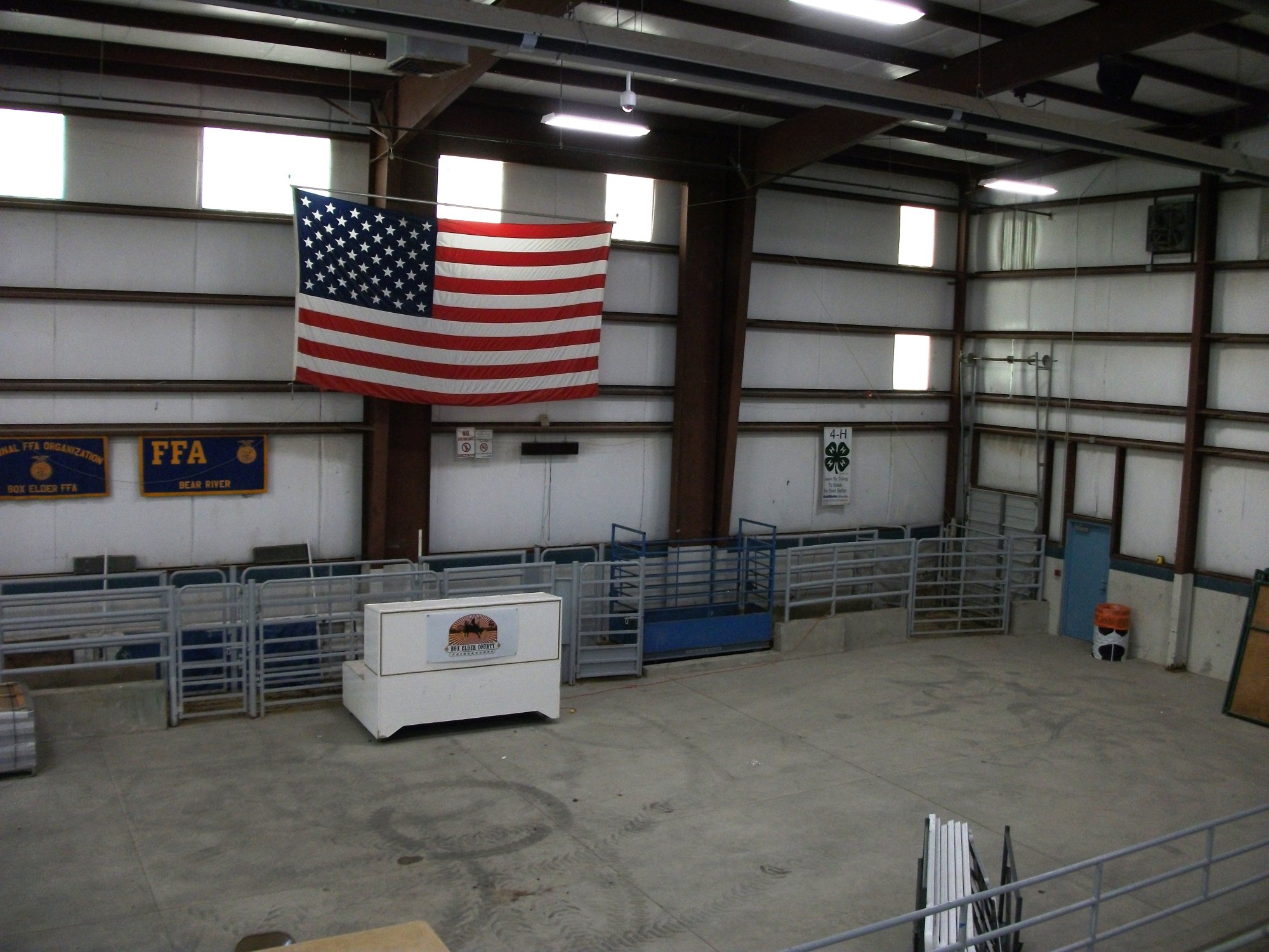 Auction Barn