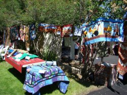 Fabrics Unlimited Outdoor Quilt Show