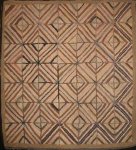 CONCENTRIC NEUTRAL DIAMONDS SQUARE GRID ANTIQUE HOOKED RUG