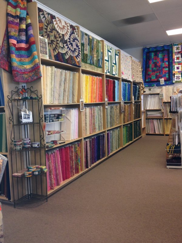 Quilter's Cocoon full service quilt shop Riverside, CA