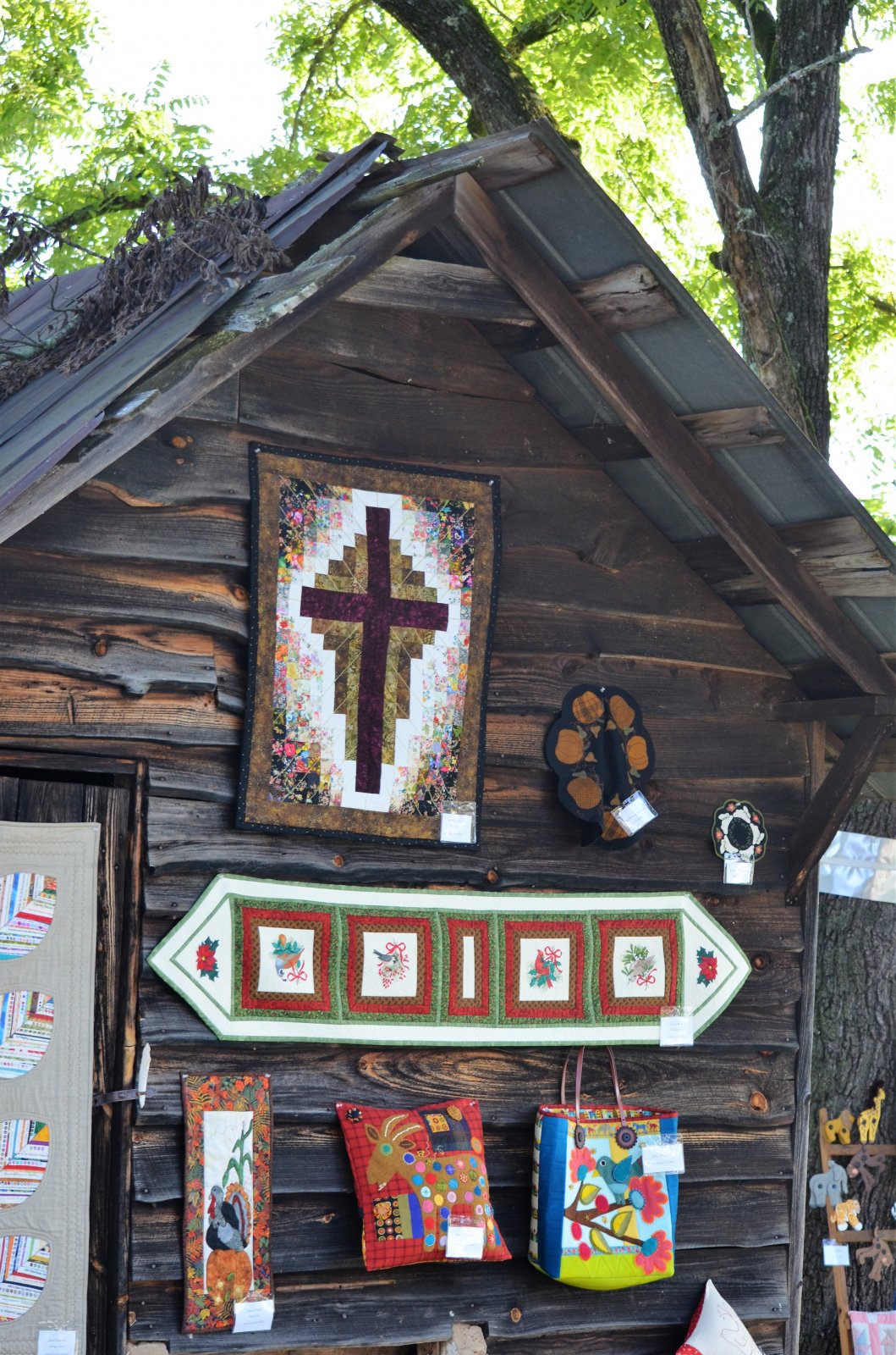 The Cotton Quilt Granite Falls, NC Quilting Supplies