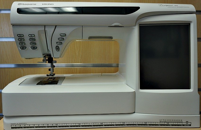 B & J Sewing Center and Quilt Shop Bourbannais, Illinois