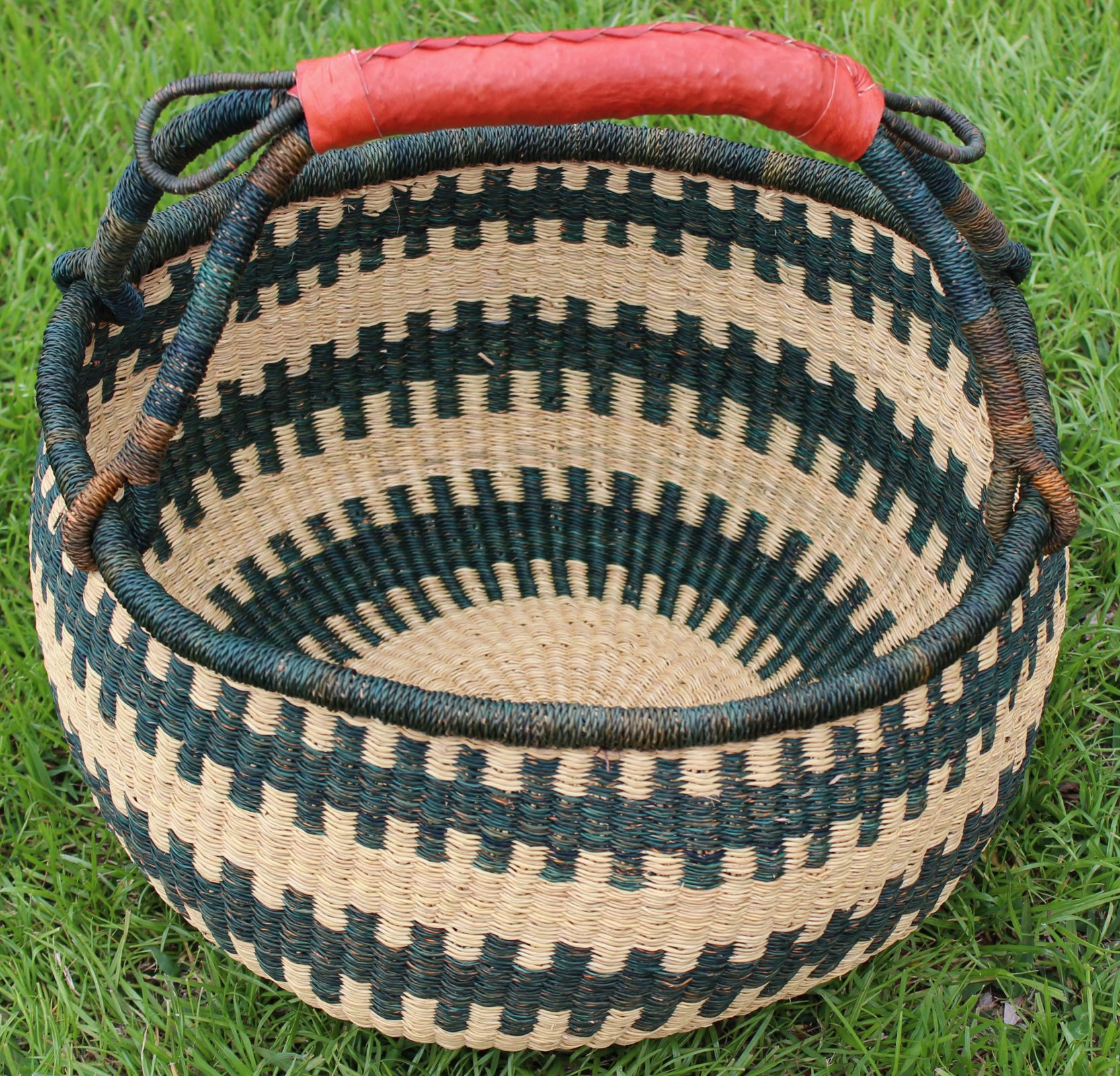 Large Round Market Baskets