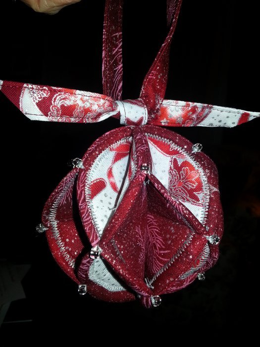 Fold 'n Stitch Ornament Kits